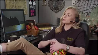 VIDEO: Game of Thrones Cast Helps Confused Fans In Game Of Phones Hotline