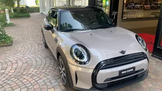 MINI Cooper 3Door in Rooftop Grey Metallic