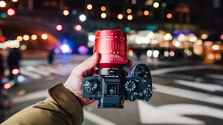 WEIRD 50mm f/0,95 Bokeh Night Street Photography in New York City Vol 3