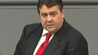 Sigmar Gabriel heizt Streit mit Angela Merkel an