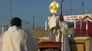 Tantum Ergo and Benediction with Pope Francis on Corpus Christi 23 June 2019 HD