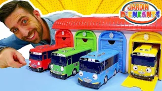 Vidéos pour enfants sur les jouets. Tayo le bus et ses amis dans le Jardin d'enfants