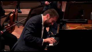 Daniil Trifonov - Beethoven: Piano Concerto No. 3, Op. 37 [Cadenza] (Live)