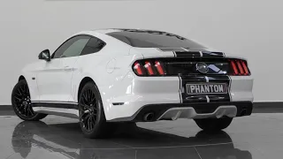 Ford Mustang Oxford White