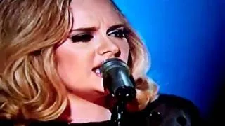 Adele Performing  Rolling in the Deep  @ the 2012 Grammy Awards