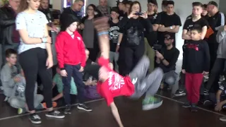 Staphanie break dance battle