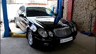 Замена передних тормозных дисков и колодок  Mercedes Benz E Class W211 2,2 Мерседес Бенц 2008 года