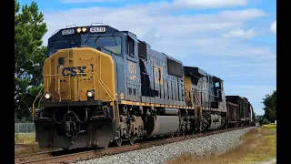 CSX L647-02 in Spring Valley with SD70MAC 4570 leading