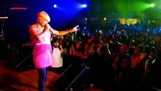 Lady Saw-Queen of Dancehall  (I got your man)