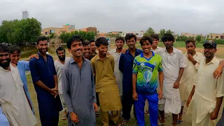 THEY COME IN A TIME! Back streets of Pakistan..(I played Cricket) #152
