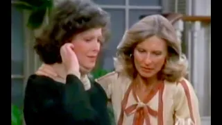 Linda Lavin on Phyllis with Cloris Leachman (1976)