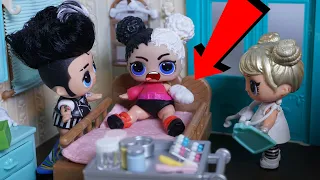 LOL SURPRISE DOLL Harper Breaks Her Hand And Falls In Love!