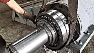 inserting a giant bearing for jaw crusher