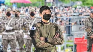 SO AMAZING! TAEHYUNG GETS HIS LATEST TRUST THAT OTHER SOLDIERS RARELY GET.