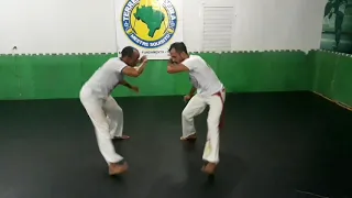 Capoeira -  Top 5 Entrada de Vingativa - Mestre Ganso