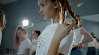 Ирина Пироженкова в команде One Whole танцы
