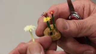 Whittling with Chris: Carving a Flower