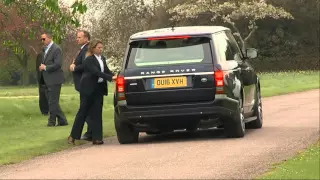 Raw: Obamas' UK Visit Includes Birthday Lunch