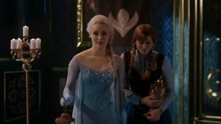 Once Upon A Time Elsa and Anna discuss their parents, 4x08