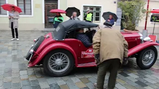 Пробег ретро - автомобилей в Австрии проходит ежегодно!