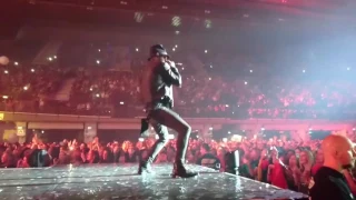 Enrique Iglesias - Bailando live @Vienna 2016