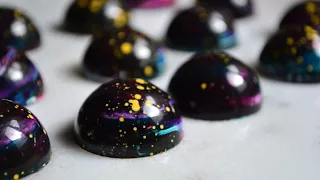 Корпусные конфеты "Космос" с трюфельной начинкой ( Space chocolate bonbons )