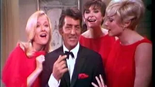 Dean Martin & Girls - Walking on New Grass