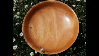 Turning a Fiji Mahogany Bowl