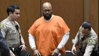 Suge Knight Collapses In Court Room During Bail Hearing
