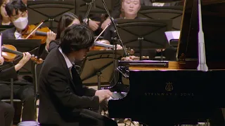 [100만뷰] [Live] Yunchan Lim(임윤찬) Beethoven Piano Concerto No. 5 "Emperor(황제)" III. Rondo. Allegro