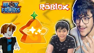 MY 10 YEAR OLD PRO BROTHER GOT SHOCKED BY LIGHT FRUIT IN BLOX FRUIT🤯ROBLOX