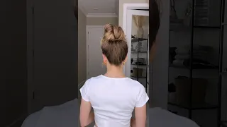 MESSY BUN TUTORIAL (SLO MO)