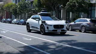 Driverless taxis make debut in California | AFP