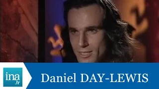 Daniel Day-Lewis répond à Daniel Day-Lewis - Archive INA