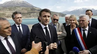 Face à la sécheresse qui s'annonce, Emmanuel Macron présente son "plan de sobriété sur l'eau"