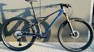 Prezentacja Orbea Oiz M-Pro 2023 Tanzanite Raw Carbon View Fully XC Presentation L 6299€