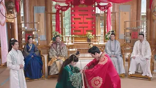 With the blessing of emperor, sangqi and Yunzhi held a romantic wedding at Royal College