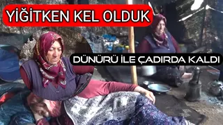 Müslüme'nin yaşadığı kıl çadırda dünürler yanyana. Anneanne YİĞİTKEN KEL OLDUK DEDİ.#Müslüme