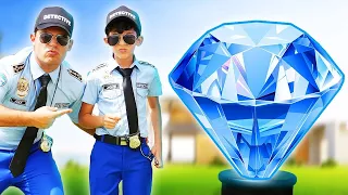 Јасон штити мега дијамант