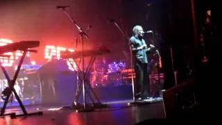 Massive Attack "Girl I love you" @ Beacon Theater NYC (10.22.10) Part 2/6