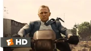 Skyfall (1/10) Movie CLIP - Motorcycle Chase (2012) HD