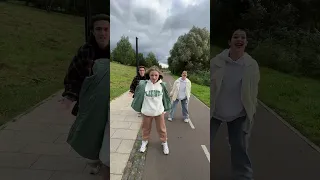 Пока школьники учатся, мы кайфуем 👀 #shorts #tiktok #жиза #лайф #юмор #пов #танец