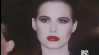 Robert Palmer - Addicted to Love