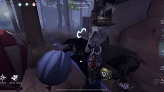 Identity V | When our friend (Wilding) got laggy, we all came to his rescue