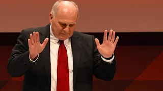 „Ich habe fertig“: Emotionaler Abschied von Uli Hoeneß