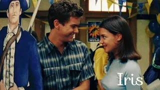 Joey & Pacey - Iris