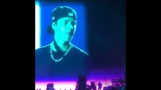 Justin Bieber - 2 much (Emotional performance in Mexico City)(Justice world tour)