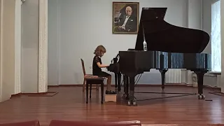 Экзамен по фортепиано / Алиса Фесенко