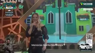 Marília Mendonça Cantando "Acaso" Na Live Sicoob (UniCentro).