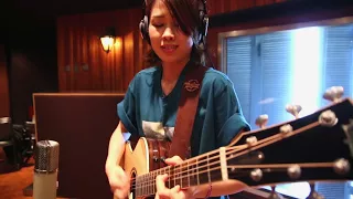 Michelle Aoi - The Izu Sessions (live) | Taylor Guitars Japan